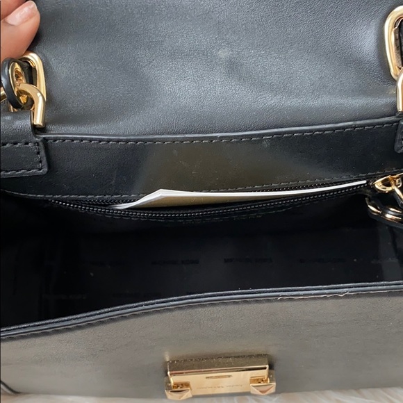 Michael Kors Hand Bag - Picture 6 of 8